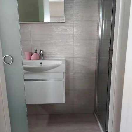 Kyra Apartman Trogir